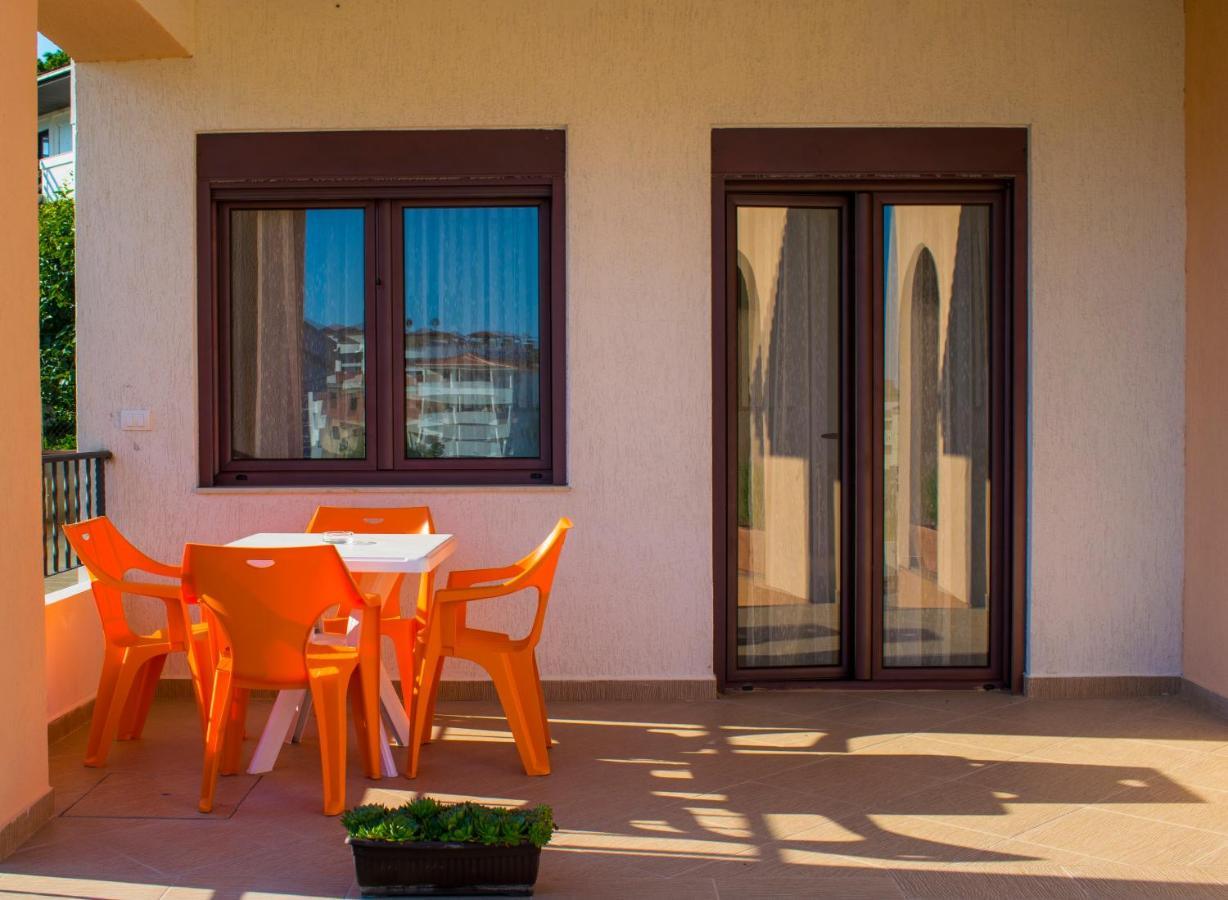 Apartments Kan Ulcinj Eksteriør bilde